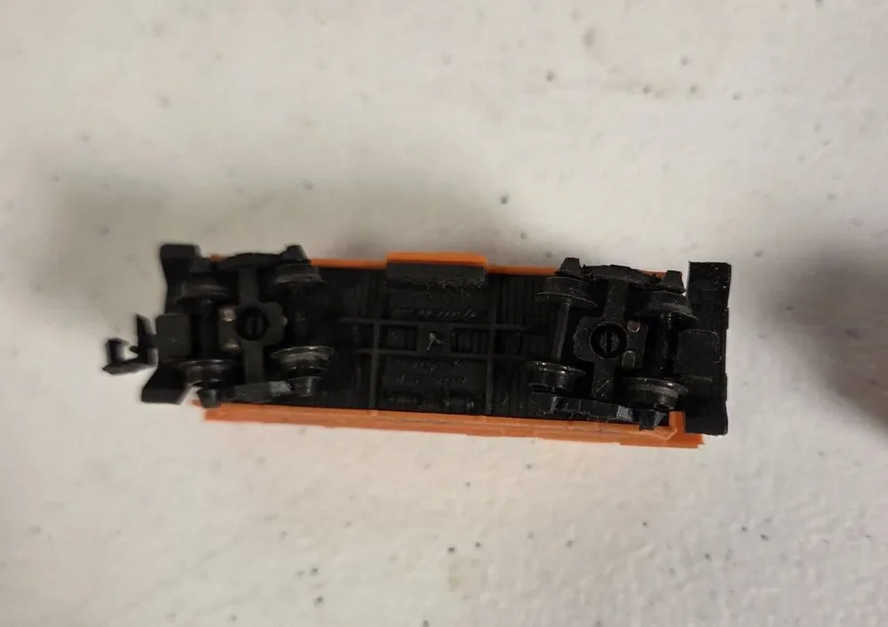 Arnold Rapido N Scale Santa Fe‎ ATSF Caboose 493 & Boxcar 4006 W Germany